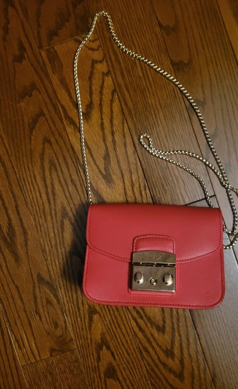 Furla Coral-Red/pink Leather Crossbody with Gold Chain